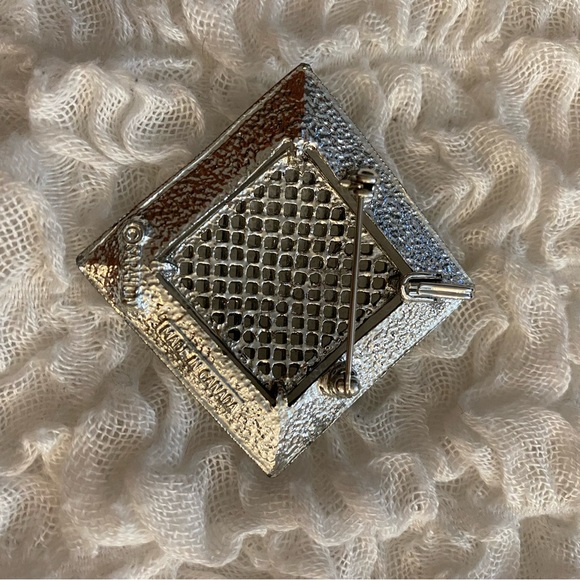 Vintage Sarah Coventry stamped silver brooch - Picture 3 of 5